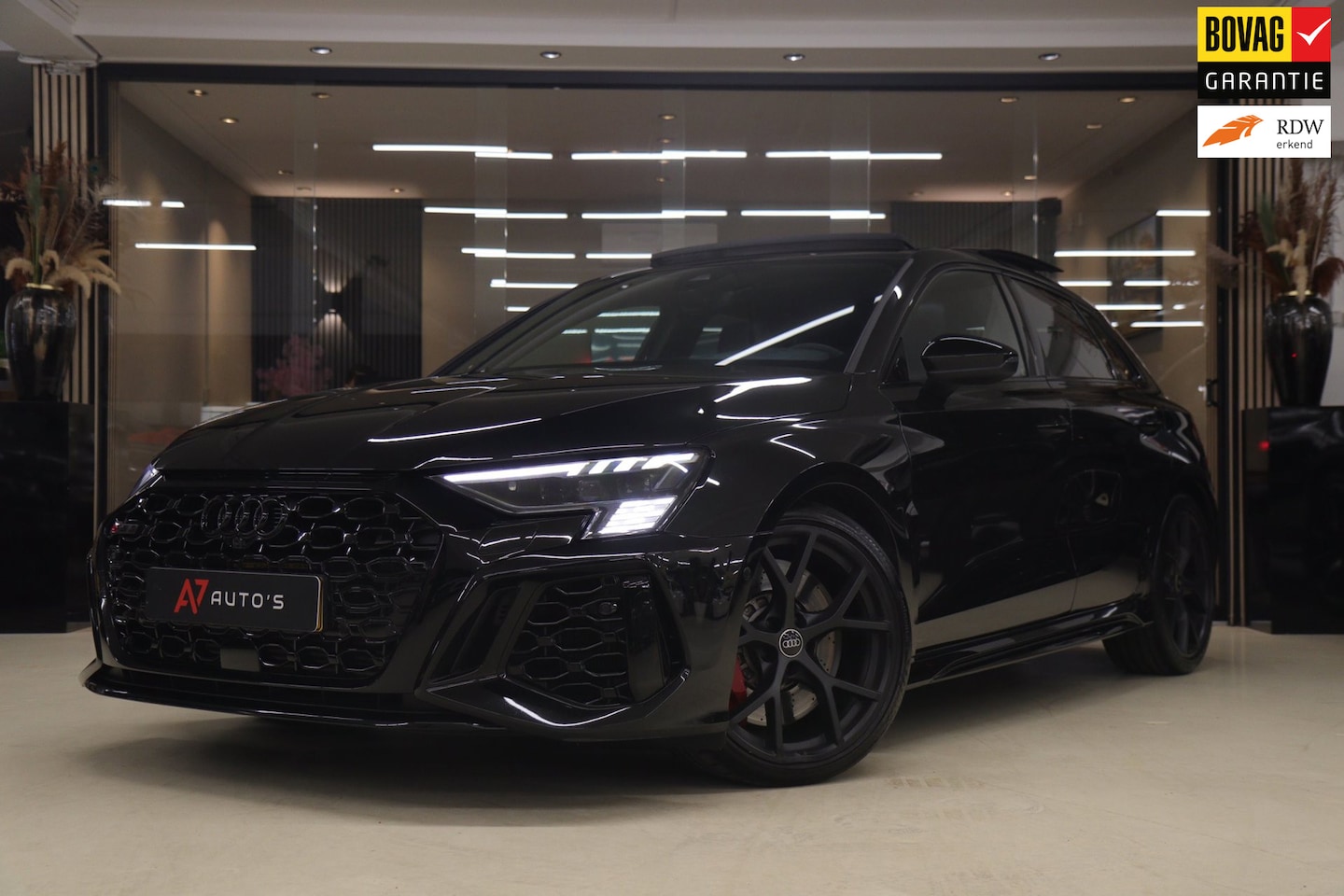 Audi RS3 - Sportback 2.5 TFSI quattro PANO/400PK/PERFORMANCE/B&O/HUD/VOL - AutoWereld.nl