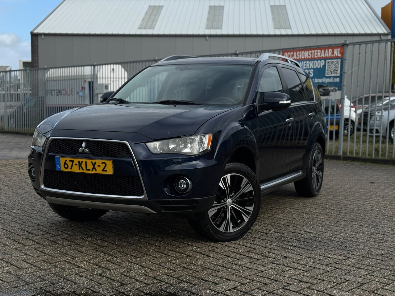 Mitsubishi Outlander - 2.0 Intro Edition#Nap#Aut#Airco#Carplay#Trekhk - AutoWereld.nl