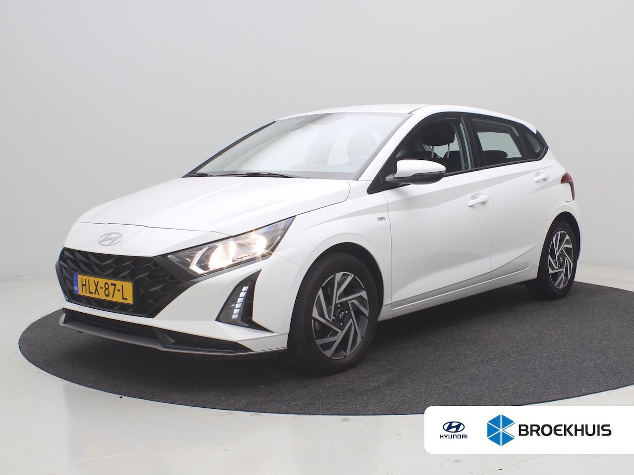 Hyundai i20 - 1.0 T-GDI 100pk Comfort | Airco | Camera | Carplay | Cruise control | Dodehoek detectie | - AutoWereld.nl