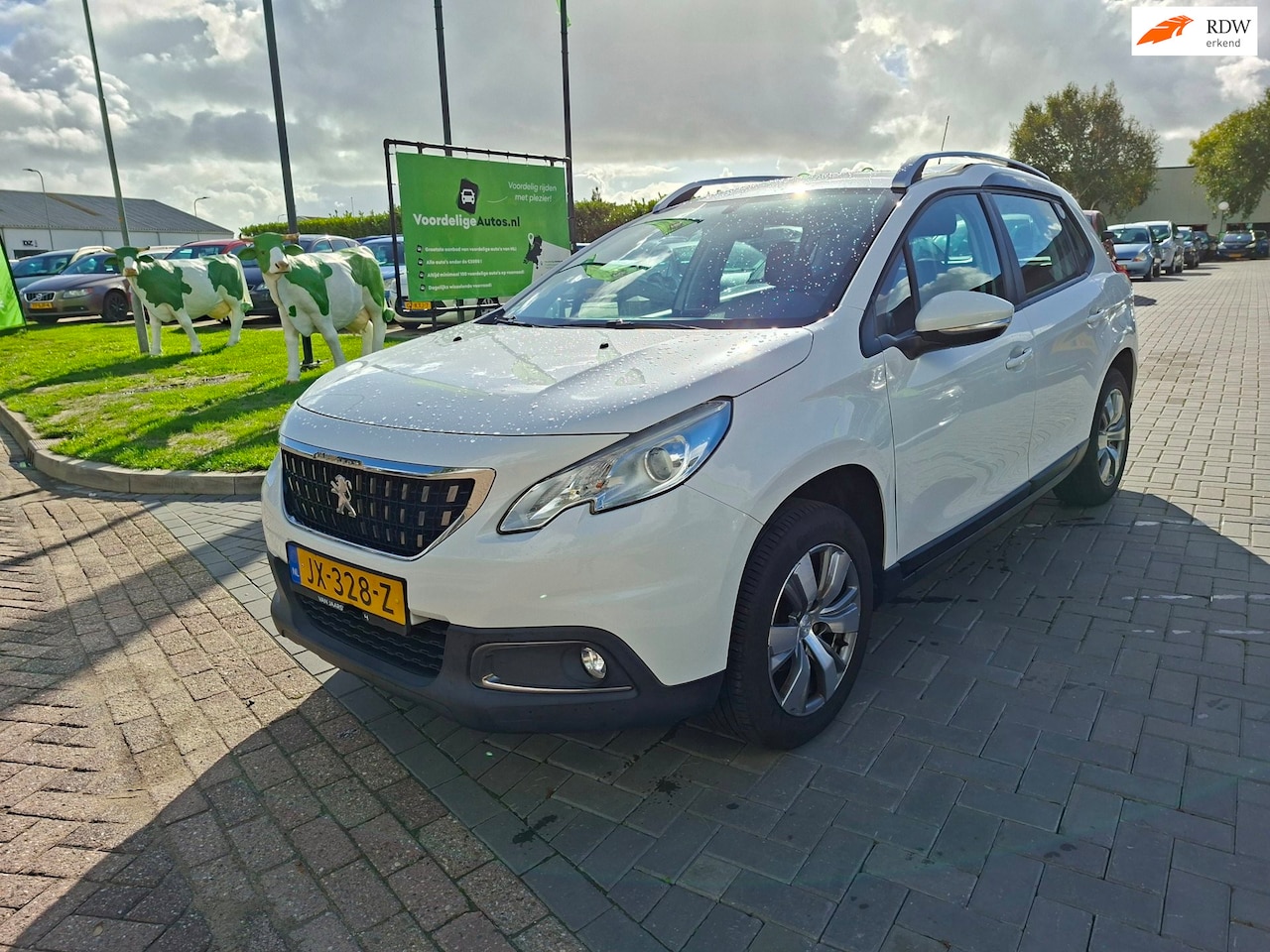 Peugeot 2008 - 1.2 PureTech Active / Nette auto / 139.659 km NAP - AutoWereld.nl