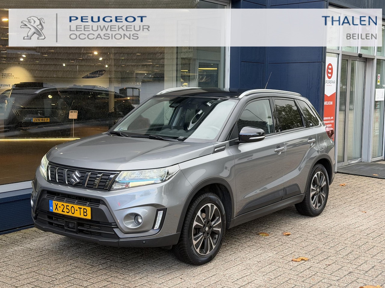 Suzuki Vitara - 1.4 Boosterjet Style Smart Hybrid | Automaat | Eerste eigenaars auto | Afneembare trekhaak - AutoWereld.nl