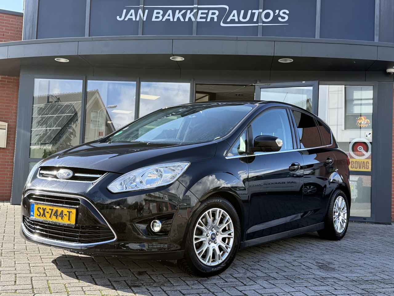 Ford C-Max - 1.6 EcoBoost Titanium ✅ Trekhaak ✅ Camera ✅ Winterpakket - AutoWereld.nl