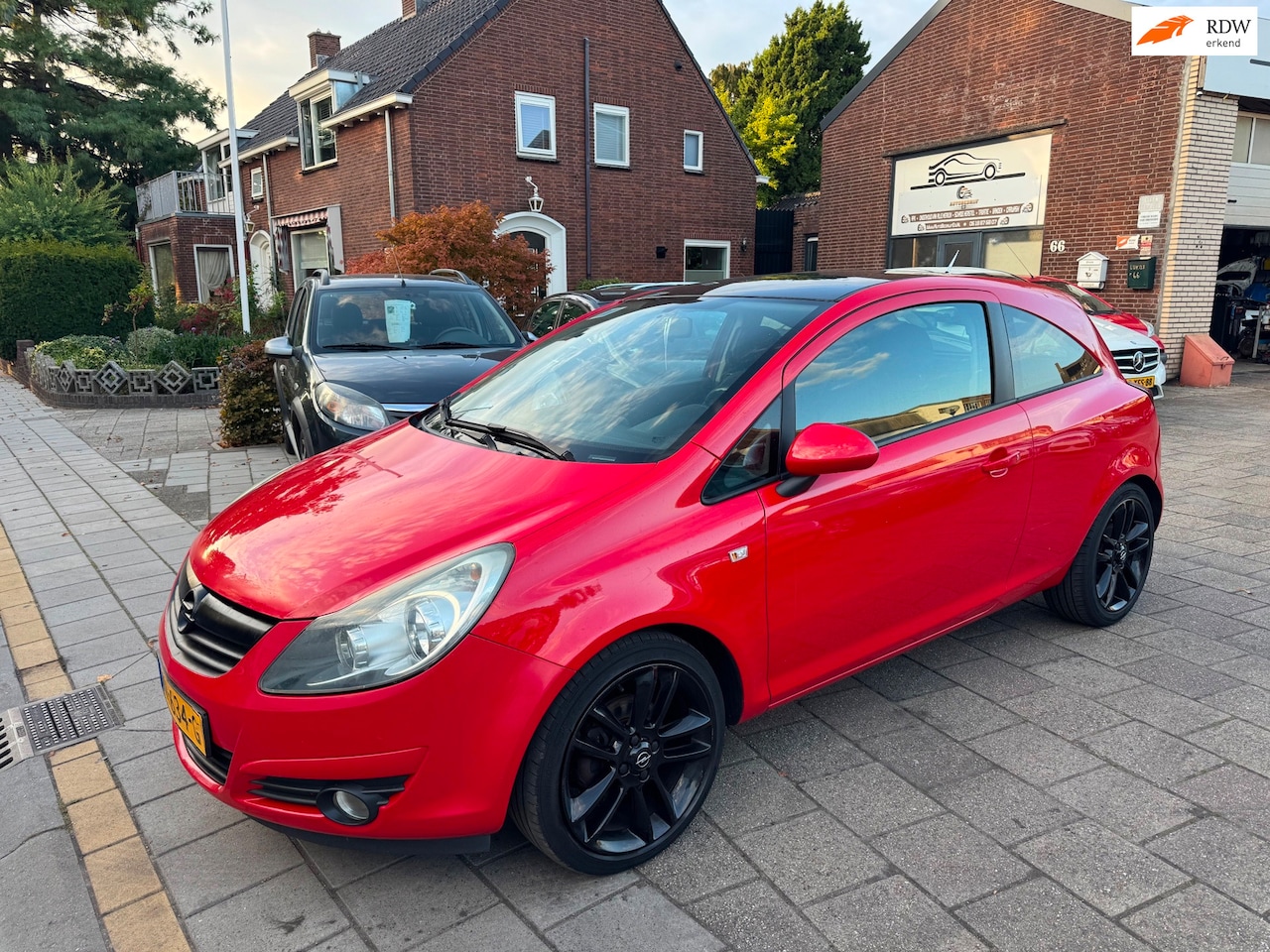 Opel Corsa - 1.4-16V Edition | Stoelverwarming | Carplay scherm - AutoWereld.nl