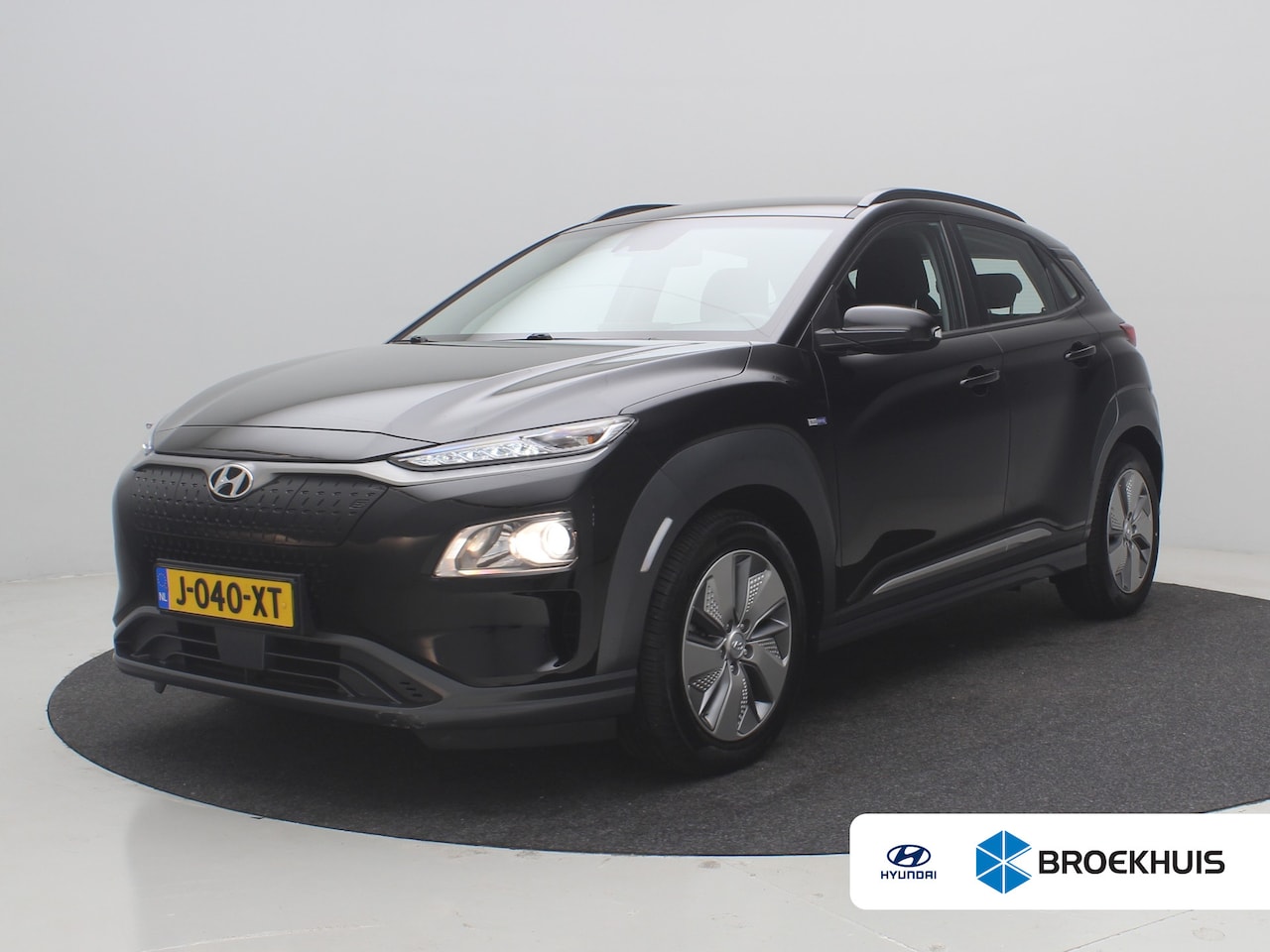 Hyundai Kona Electric - EV Comfort 64 kWh | Achteruitrijcamera | Airco (automatisch) | Apple Carplay/Android Auto| - AutoWereld.nl