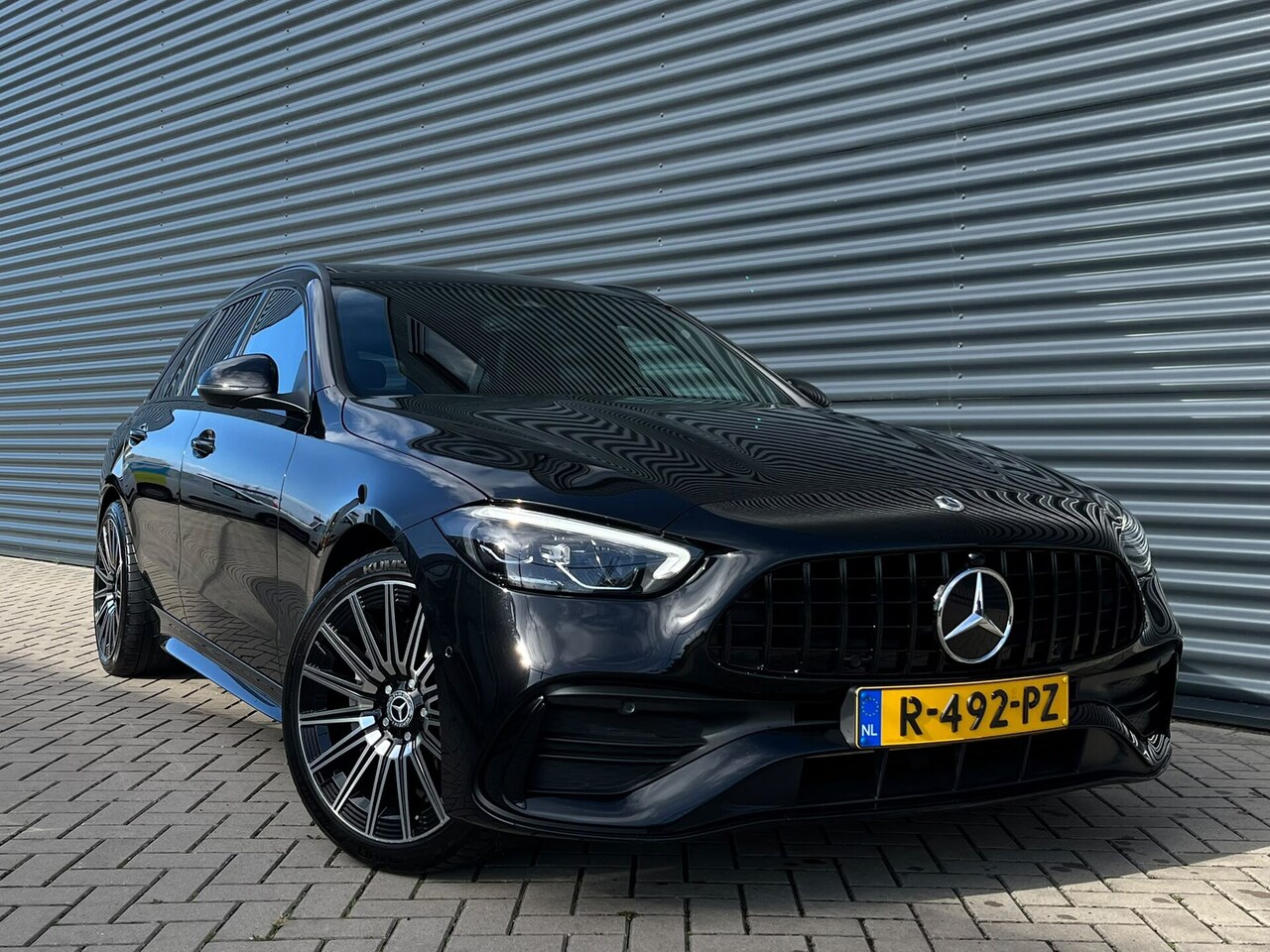 Mercedes-Benz C-klasse Estate - 300 e AMG Line 300 e AMG Line - AutoWereld.nl