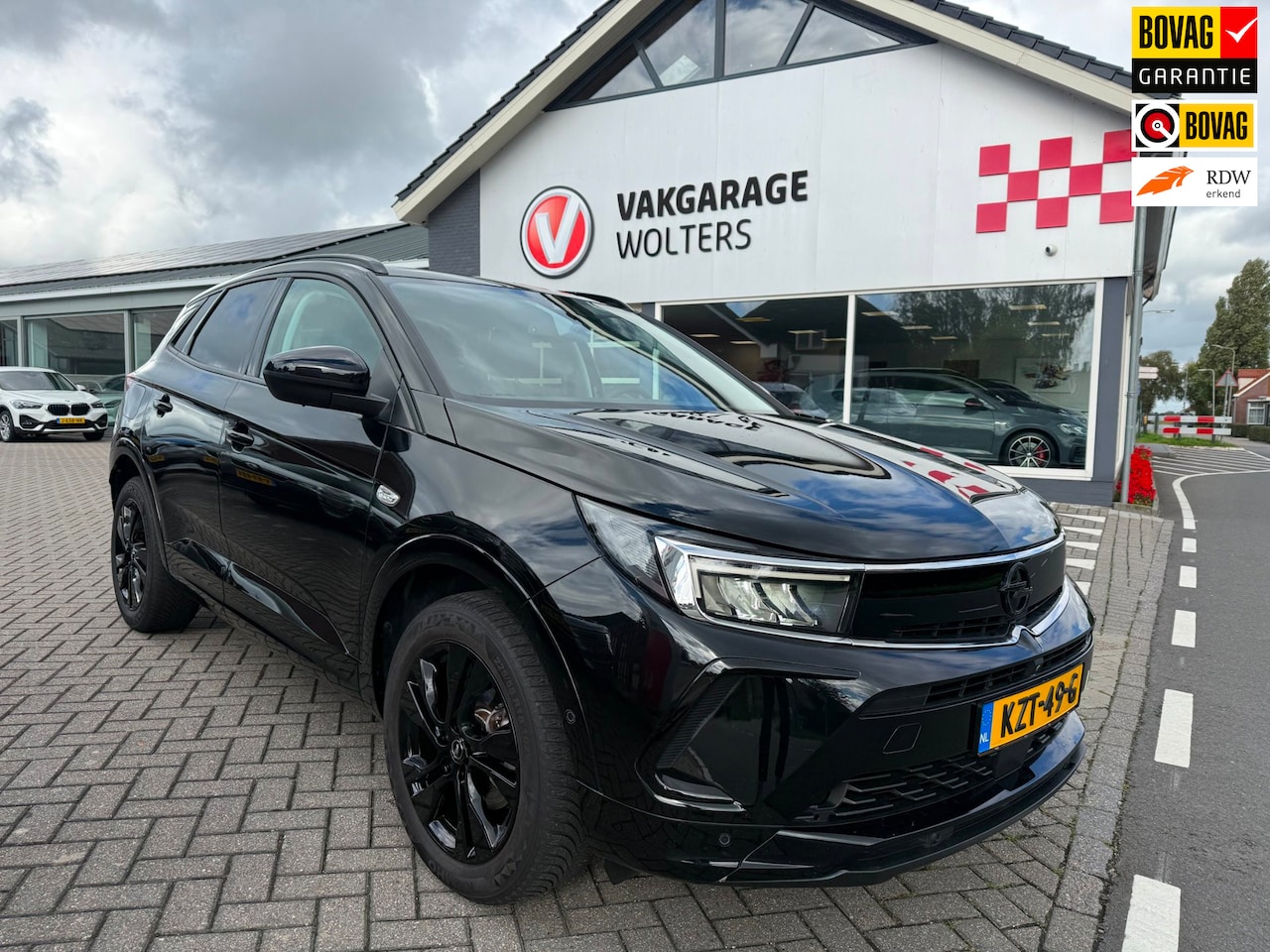 Opel Grandland - 1.2 Turbo Edition RIJKLAARPRIJS! - AutoWereld.nl