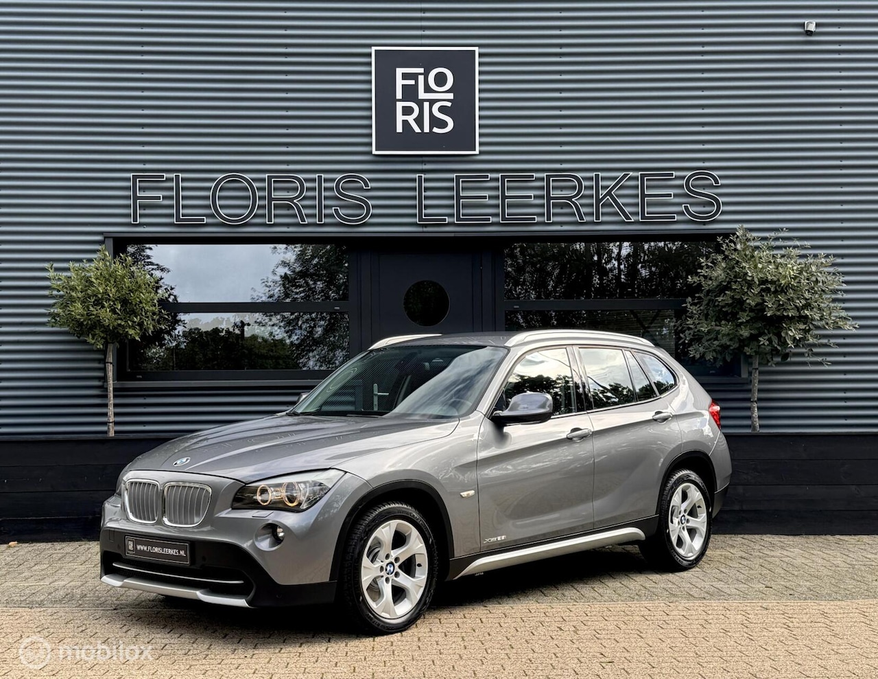 BMW X1 - xDrive28i | 6 Cilinder | Zwart Leer | Xenon | Navi - AutoWereld.nl