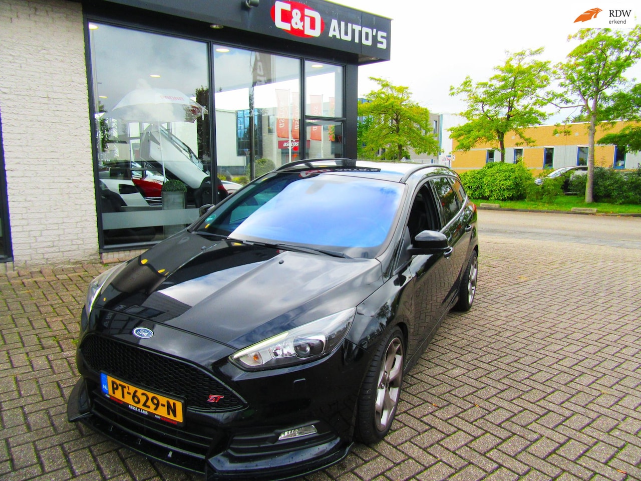 Ford Focus Wagon - 2.0 ST PERFORMANCE 2017 UNIEK SNEL - AutoWereld.nl