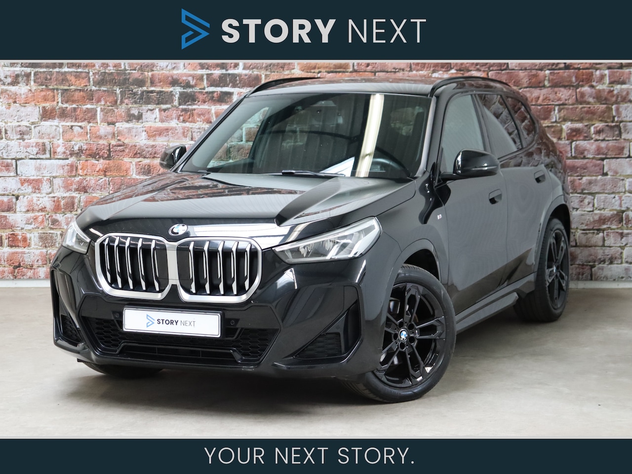 BMW X1 - sDrive20i Executive M Sport Pakket Automaat / Connected Package Professional / Parkeerhulp - AutoWereld.nl