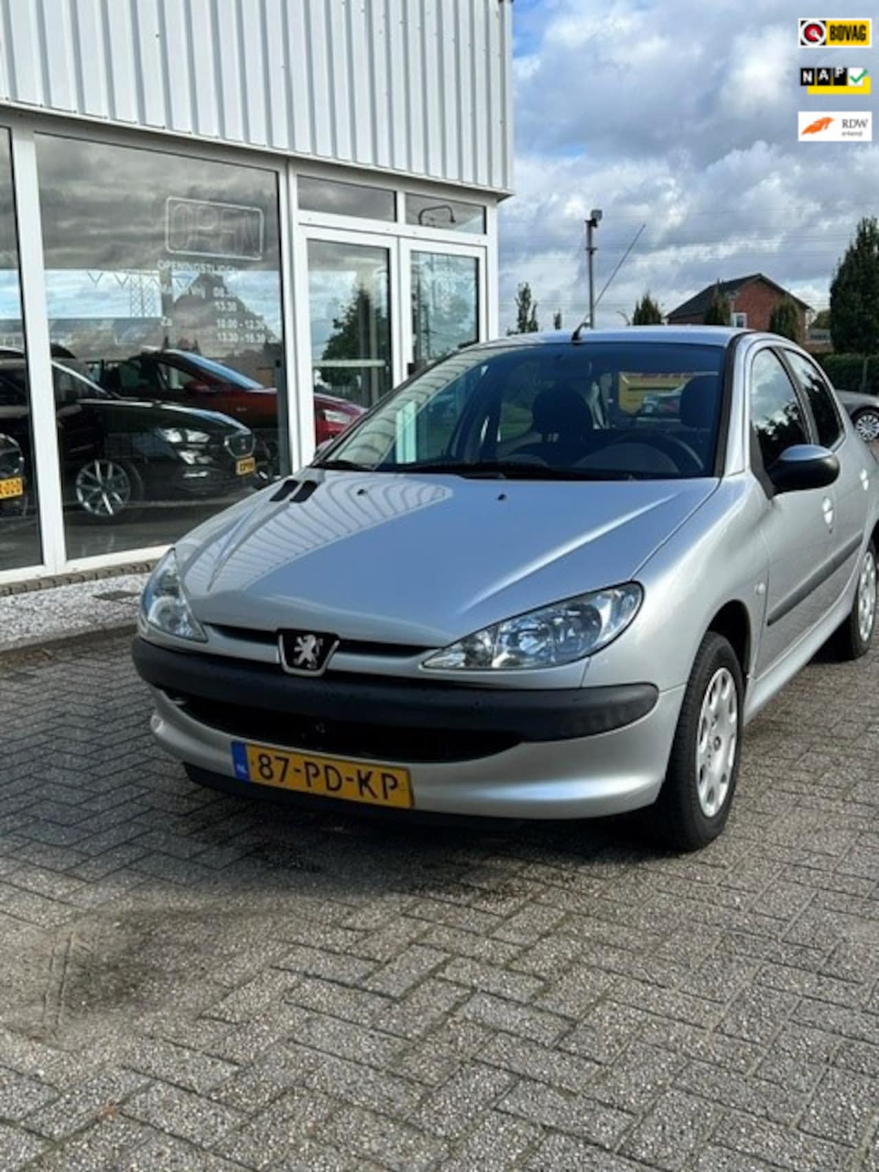 Peugeot 206 - 1.4 Pop' Art 1.4 Pop' Art - AutoWereld.nl