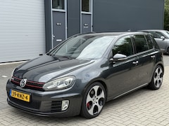 Volkswagen Golf - 2.0 GTI