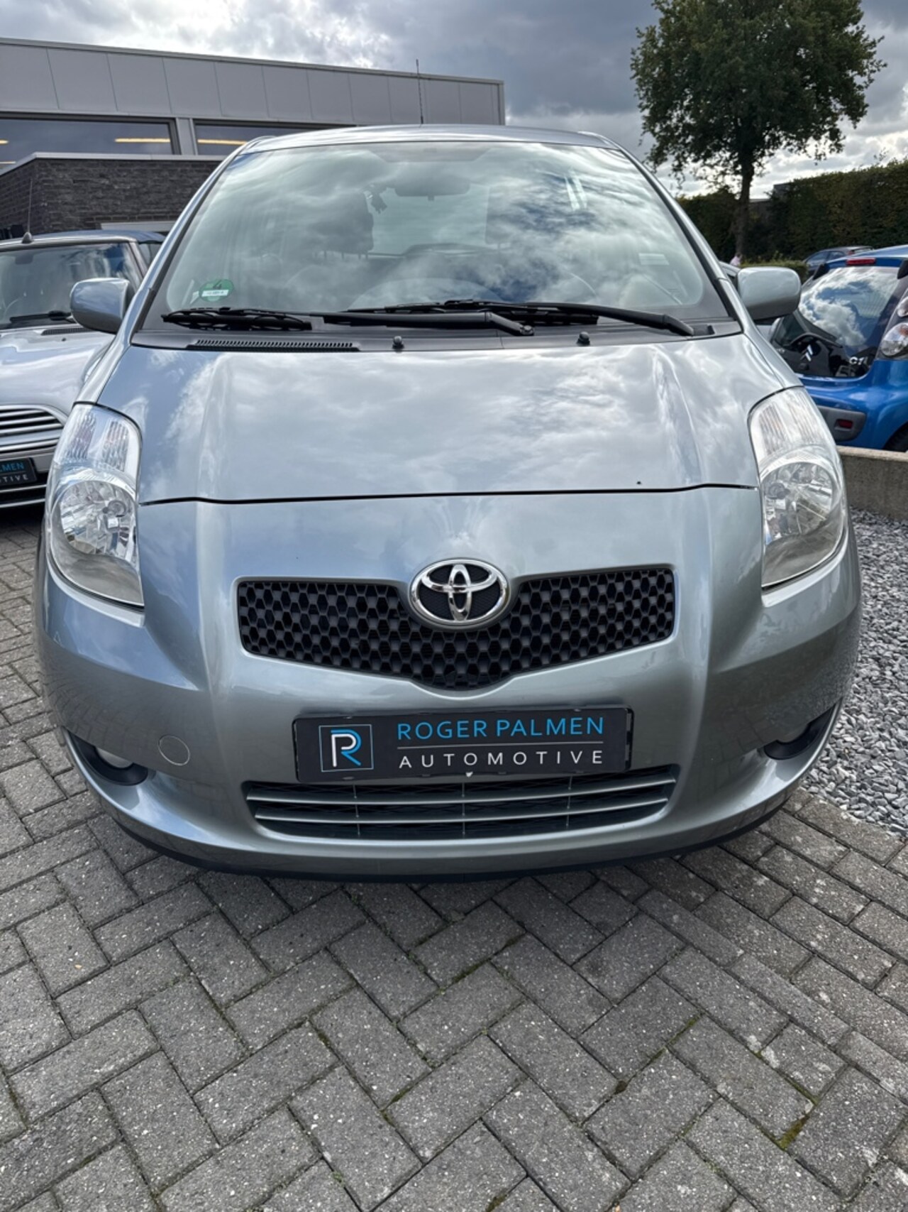Toyota Yaris - 1.3 VVT-i Sol 1.3 VVTi Sol - AutoWereld.nl