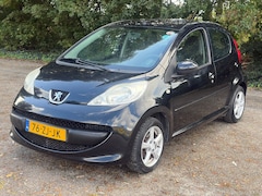 Peugeot 107 - 1.0-12V XS Airco Boekjes 198DKM NAP 5-Deurs