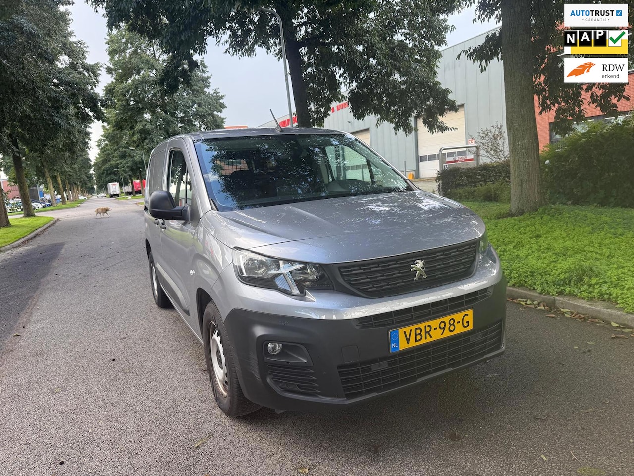 Peugeot Partner - 1.6 BlueHDI Grip 3-Zits | Euro 6 | Navi - AutoWereld.nl