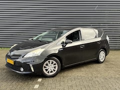Toyota Prius Wagon - 1.8 Aspiration 7 Zitter/7 Seats