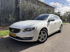Volvo V60 - 2.4 D6 AWD Plug-In Hybrid Summum / LEER / MEMORY / AUTOMAAT / TREKHAAK