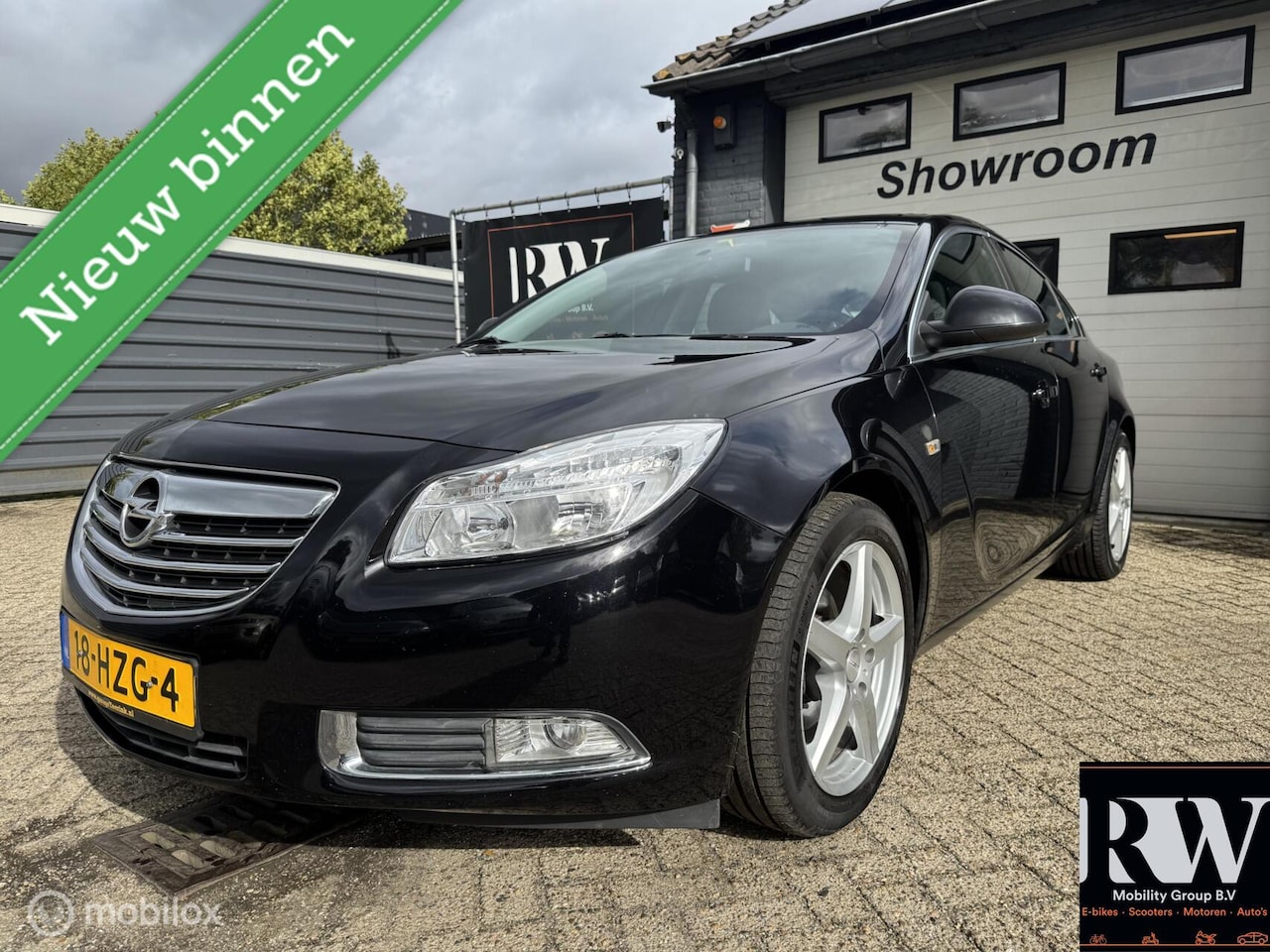 Opel Insignia - 1.8 Business *NAP*CLIMA*A/C*TREKHAAK* - AutoWereld.nl