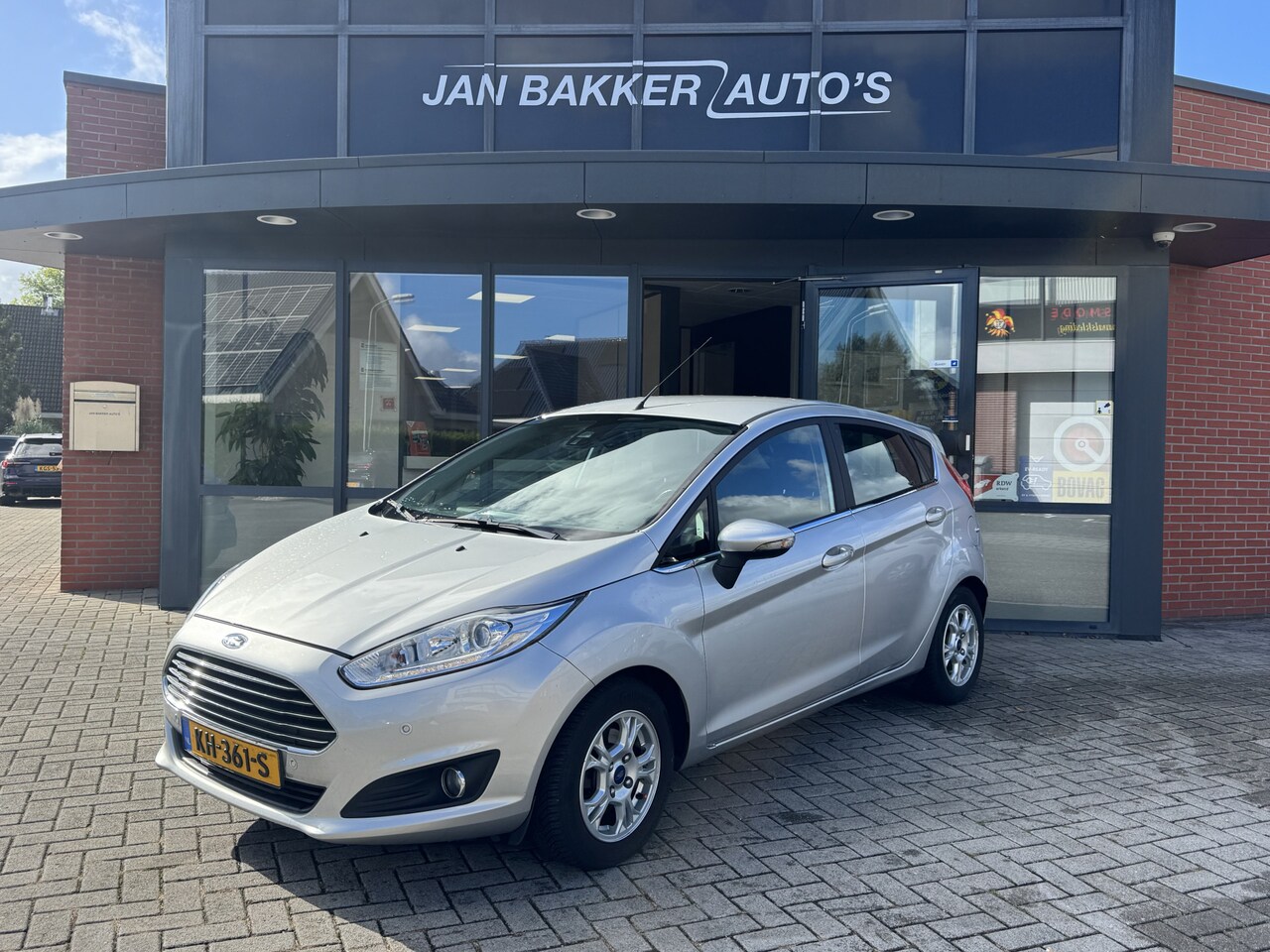 Ford Fiesta - 1.5 TDCi Titanium Lease Edition ✅ BT ✅ Navi ✅ Stoelverwarming ✅ - AutoWereld.nl