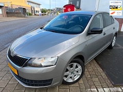 Skoda Rapid - 1.2 TSI TURBO 2013 GREENTECH COMFORT CARPLAY NAVI NAP LUXE