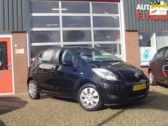 Toyota Yaris - 1.3 VVTi Comfort / Airco / 6 versnellingen / NL auto