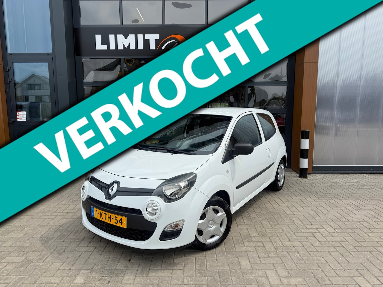 Renault Twingo - 1.2 16V Authentique Airco/El.ramen/Trekhaak/Nap/Apk - AutoWereld.nl
