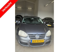 Volkswagen Jetta - 1.6 | Trekhaak | Airco | Tweede Eigenaar