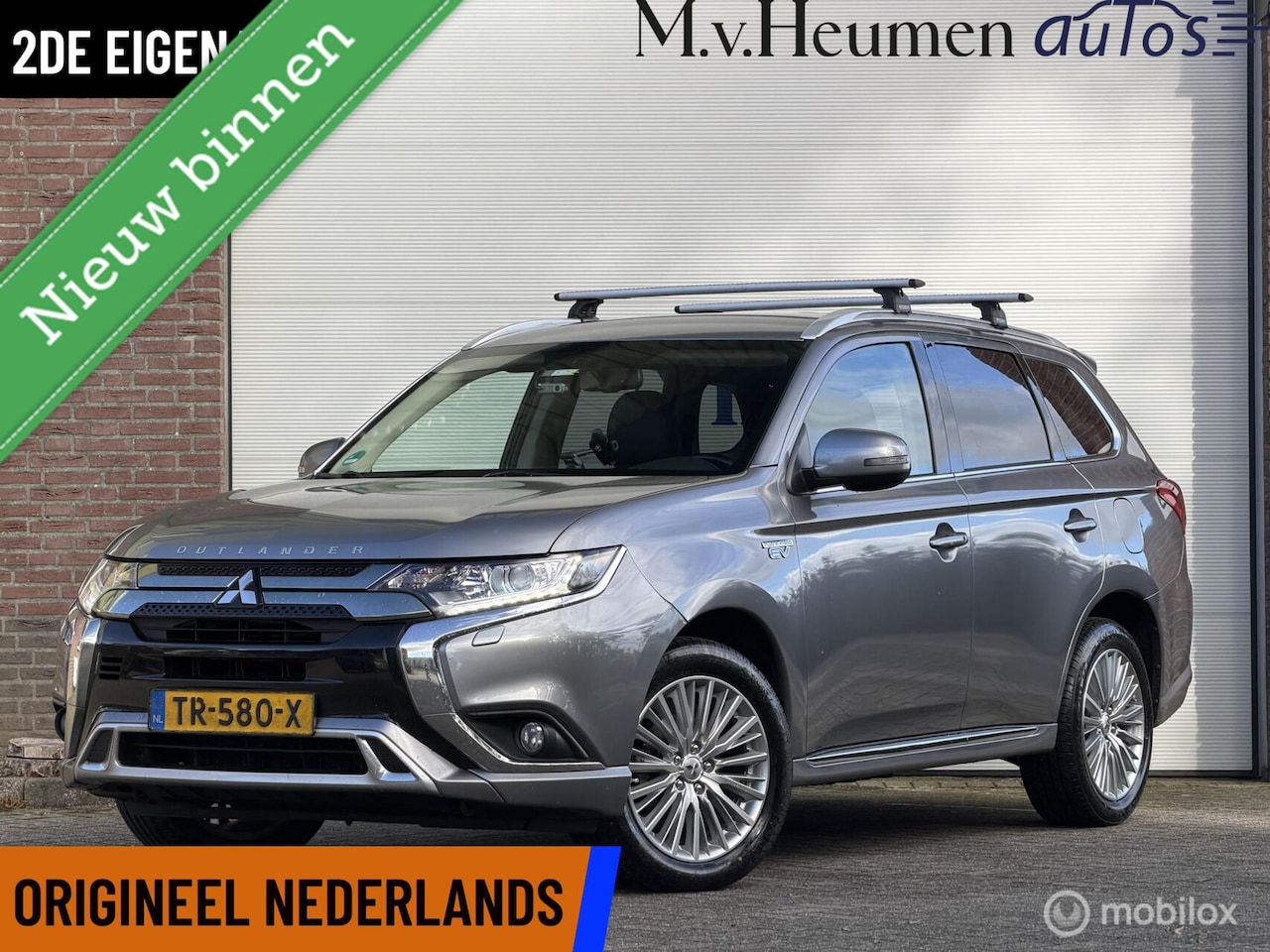 Mitsubishi Outlander - 2.4 PHEV Pure Keyless CarPlay Camera Trekhaak - AutoWereld.nl