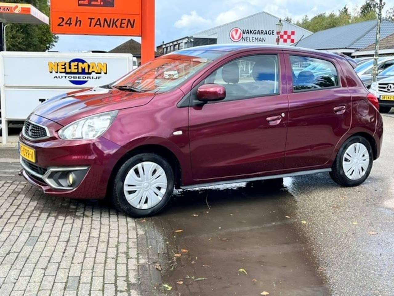 Mitsubishi Space Star - 1.0 MIVEC 71PK Auto Stop & Go Intense rijklaarprijs bovag garantie - AutoWereld.nl