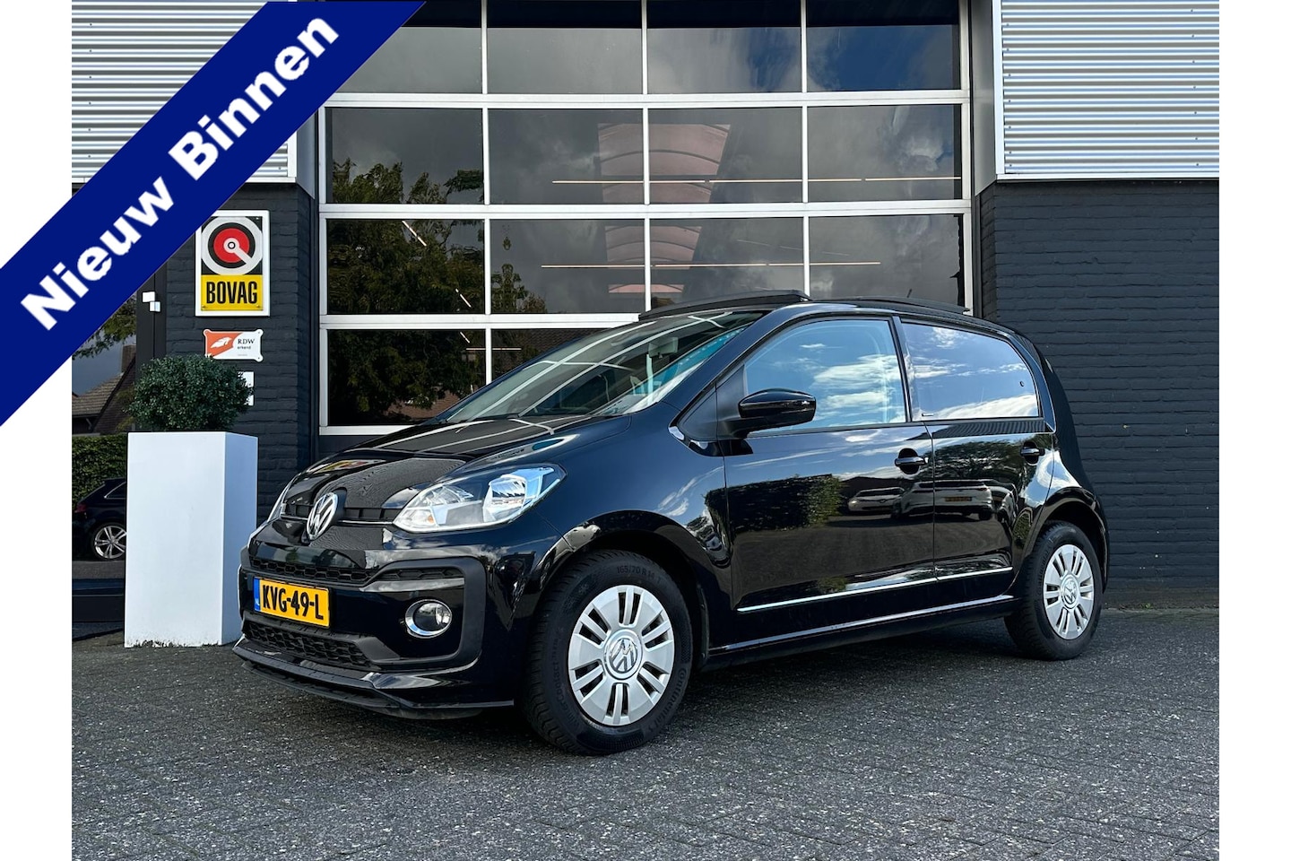 Volkswagen Up! - 1.0 TSI BMT cross up! IQ-Drive, Airco, Bluetooth, Cruise, Pano, Stoelverwarming, PDC - AutoWereld.nl