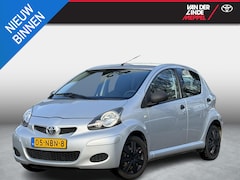 Toyota Aygo - 1.0-12V Access Airco Radio CD 5 Deurs