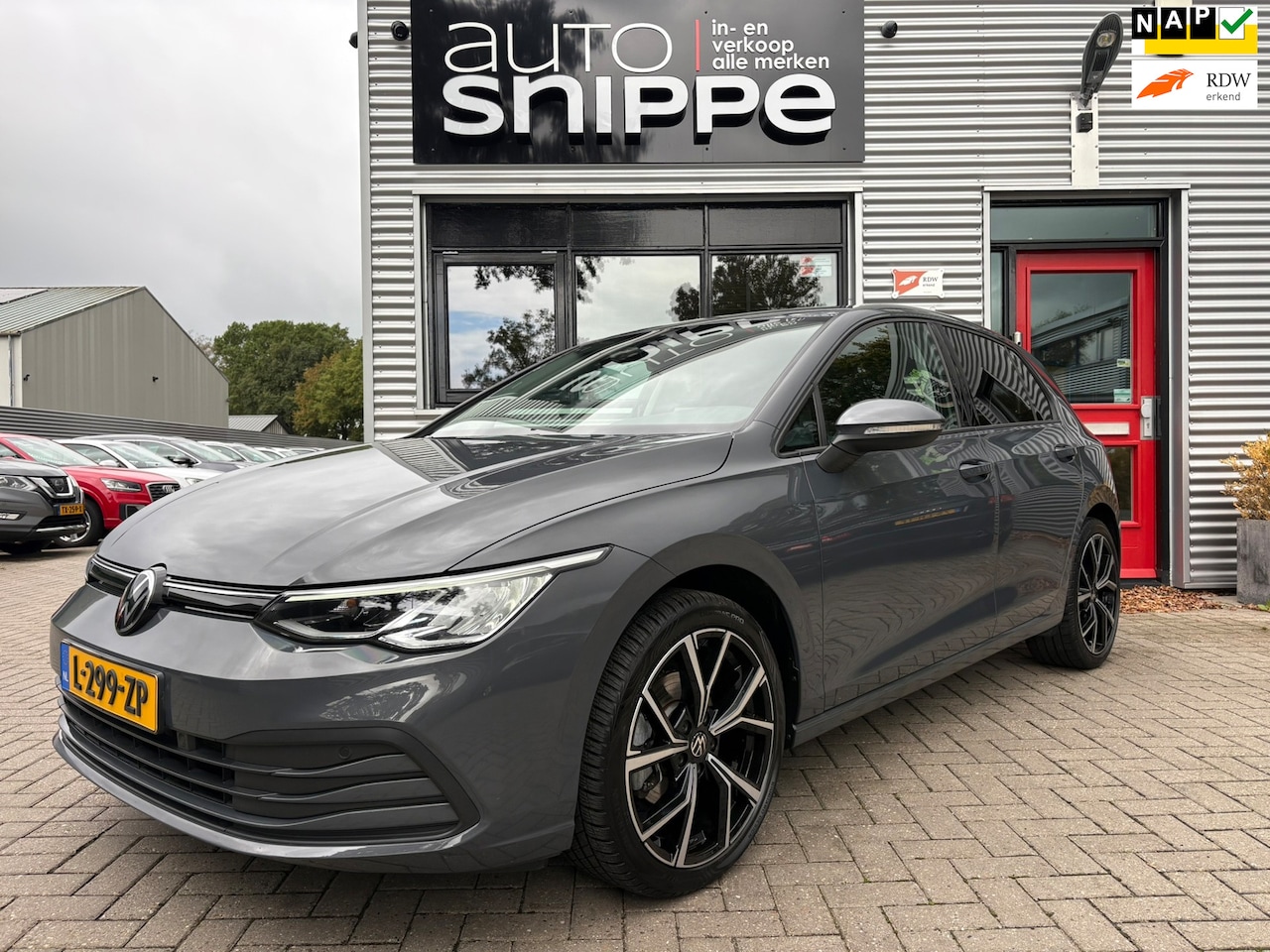 Volkswagen Golf - 1.0 TSI Life -ADAPTIVE CRUISE-CLIMA-VIRTUAL COCKPIT-SFEERVERLICHTING-18'' LMV-APPLE CARPLA - AutoWereld.nl