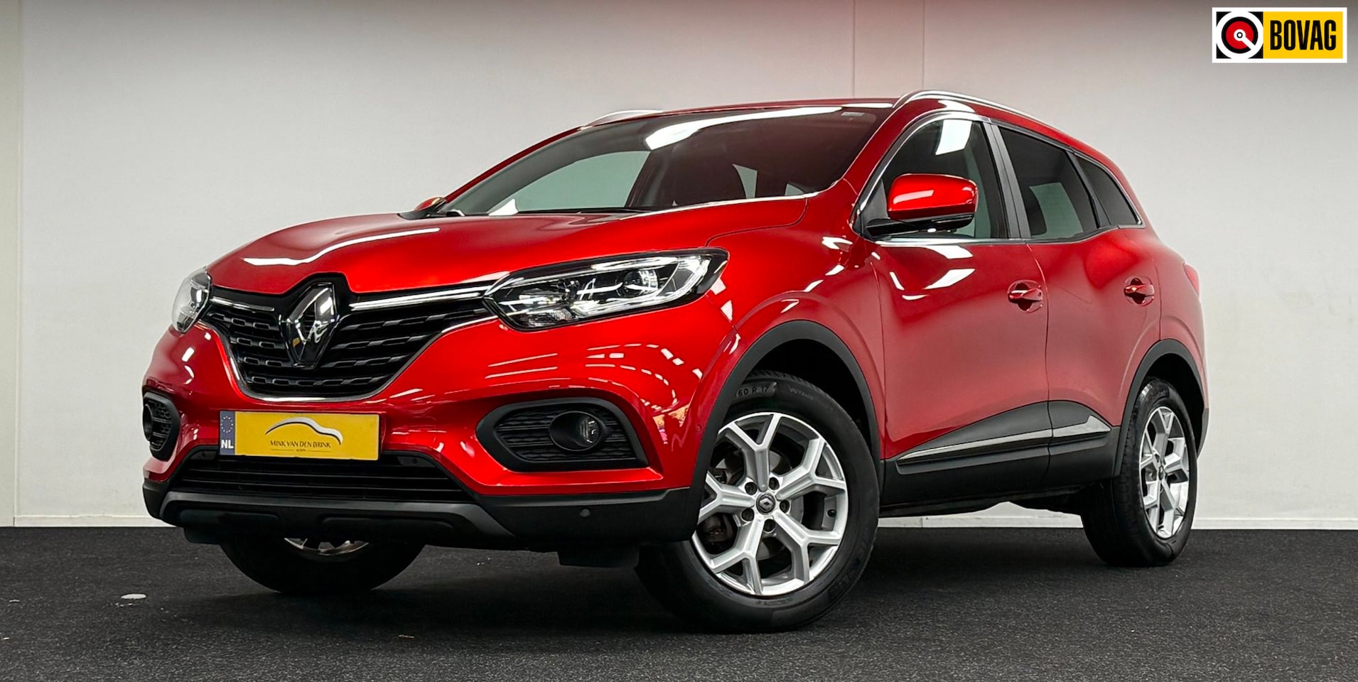 Renault Kadjar - 1.3 TCe Intens 140PK*InklTrekhaak*Navi*Camera*Carplay* - AutoWereld.nl