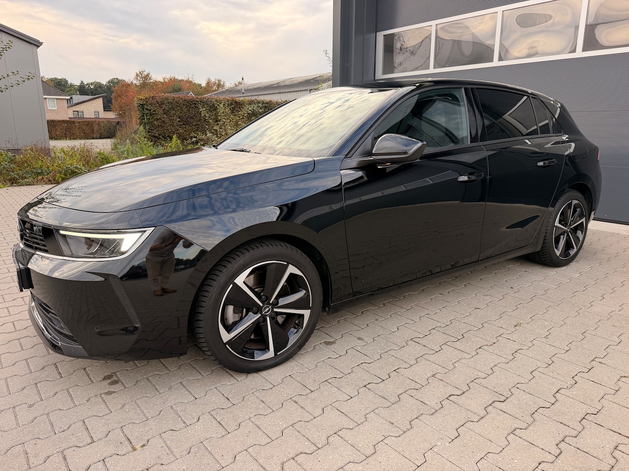 Opel Astra - 1.6 Hybrid Business Edition Plug-in Hybrid - AutoWereld.nl