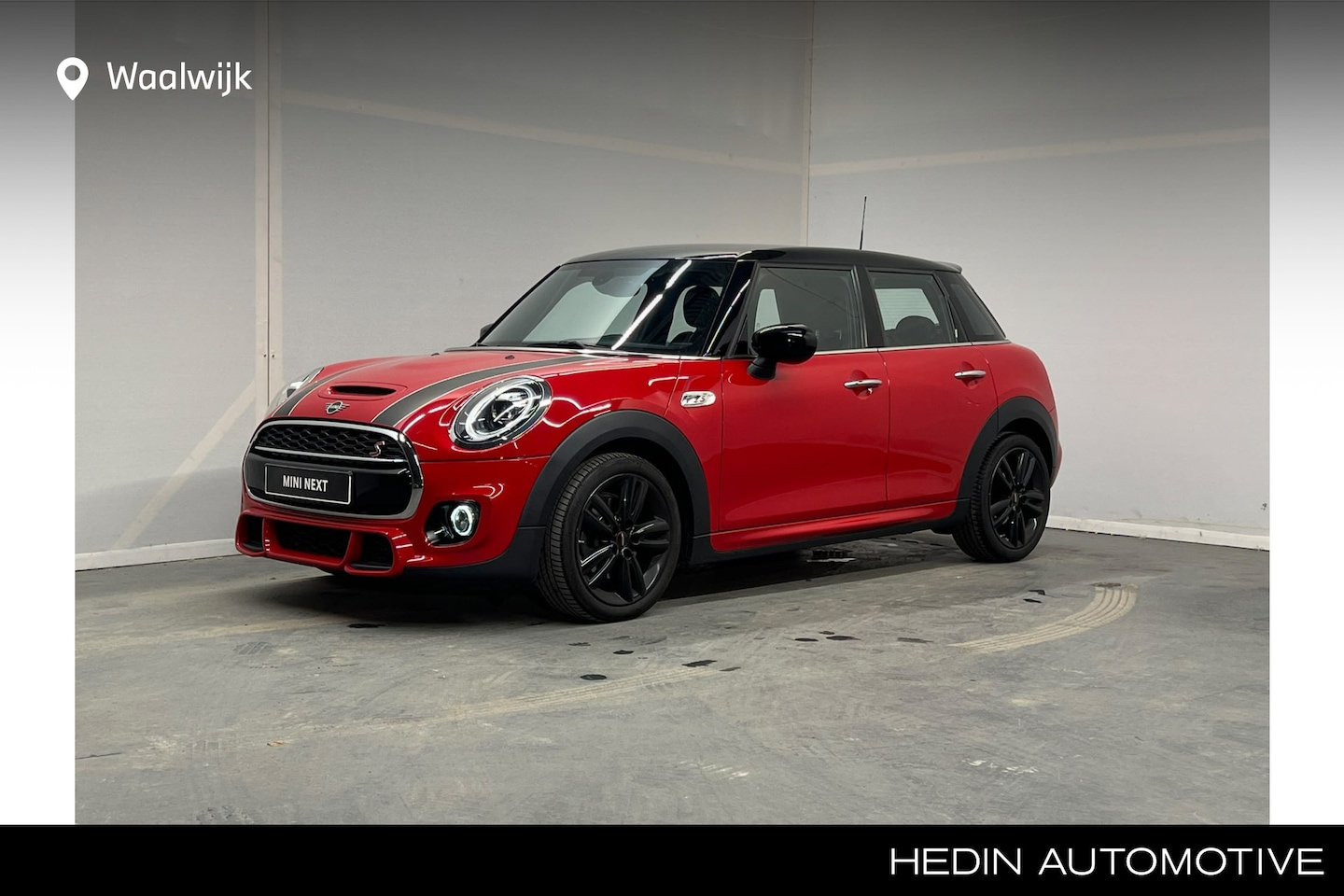 MINI 5-Deurs - 2.0 Cooper S Pepper Handgeschakeld | Stoelverwarming | - AutoWereld.nl