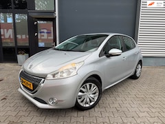 Peugeot 208 - 1.2 VTi Access Driem vv|airco|cruise