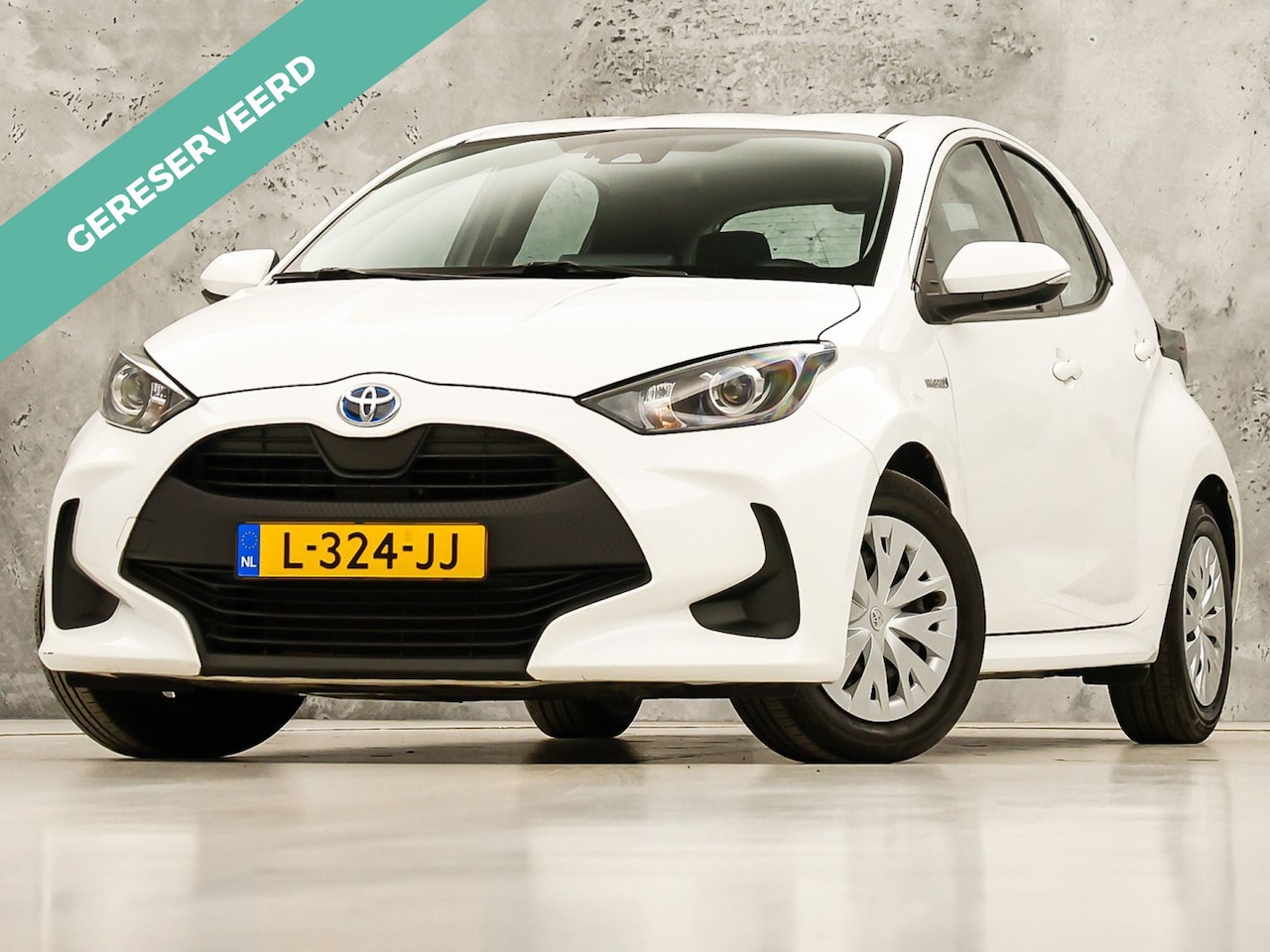 Toyota Yaris - 1.5 Hybrid Dynamic Sport Automaat (NAP, NAVIGATIE, CAMERA, CLIMATE, SPORTSTOELEN, CRUISE, - AutoWereld.nl