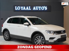 Volkswagen Tiguan - 2.0 TSI 4Motion Highline 4Motion Highline | AUTOMAAT | PANO | 360 CAMERA | TREKHAAK | PDC