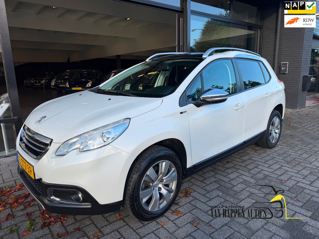 Peugeot 2008 - 1.2 PureTech Style 1.2 PureTech Style - AutoWereld.nl