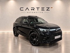 Volkswagen Tiguan - 1.5 eHybrid R-Line Edition |Pano|360|Stoel massage