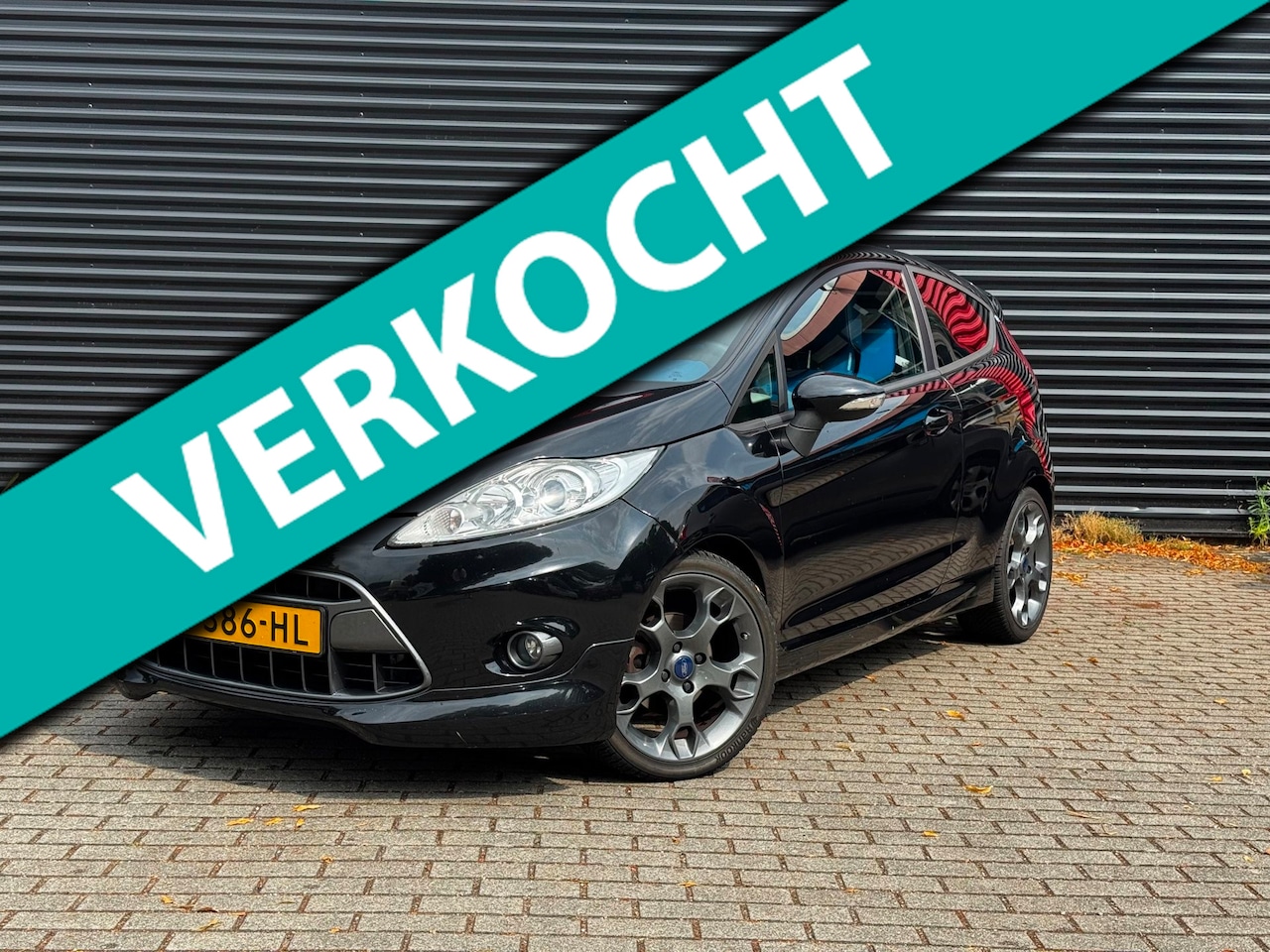 Ford Fiesta - 1.6 Sport 120pk | Individual Leder | Clima | 17" LMV | Bluetooth | 130.920 km | Nette staa - AutoWereld.nl