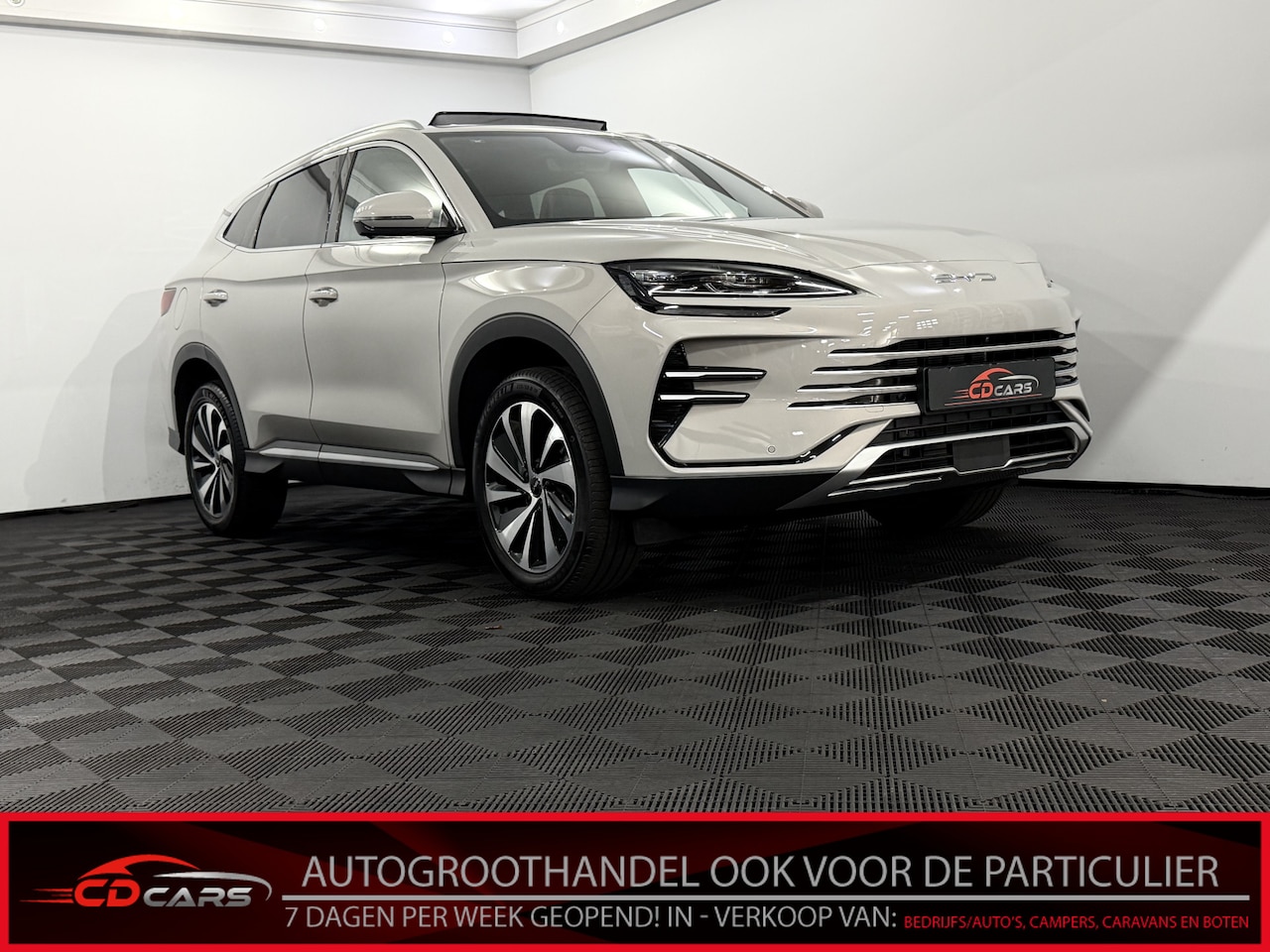 BYD Seal U - 1.5 DM-i FWD Boost 360 Camera, Pano, Leder, Navi, Infinity, Elektrische achterklep, Head-u - AutoWereld.nl