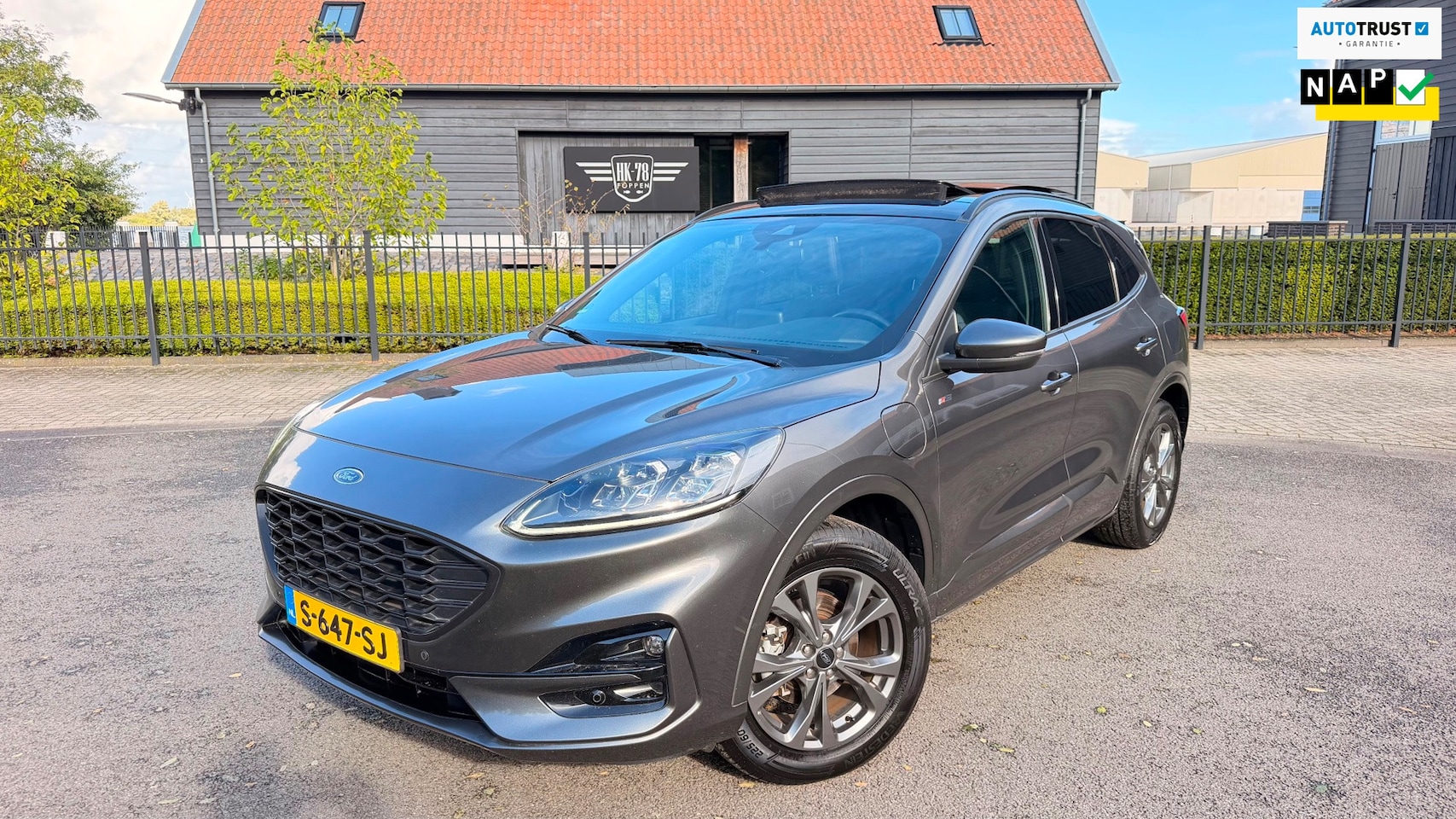 Ford Kuga - 2.5 PHEV ST-LINE X PANORAMDAK LEER NAVI CAMERA ELECTR TREKHAAK - AutoWereld.nl