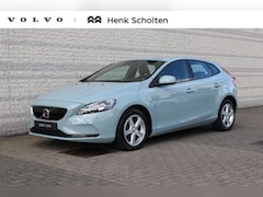 Volvo V40 - 2.0 T2 R-Design | Achteropkomend verkeer waarschuwing | Aluminium interieur afwerking | Bo