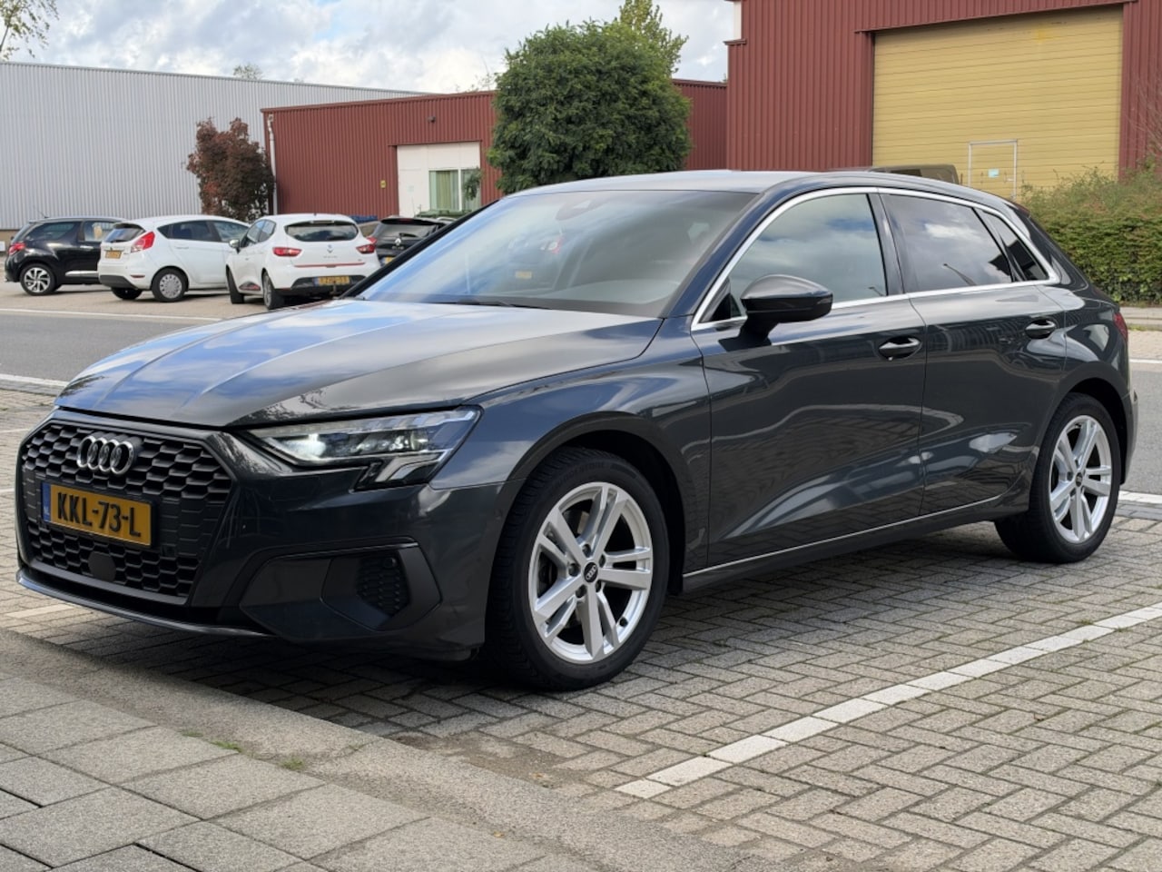 Audi A3 Sportback - 35 TFSI Bns edition - AutoWereld.nl