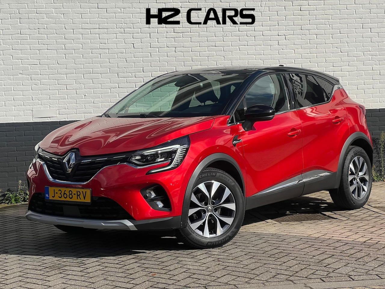 Renault Captur - 1.0 TCe 100 Intens|Pano|Leder|Keyless|Clima|Cruise|Virtual - AutoWereld.nl