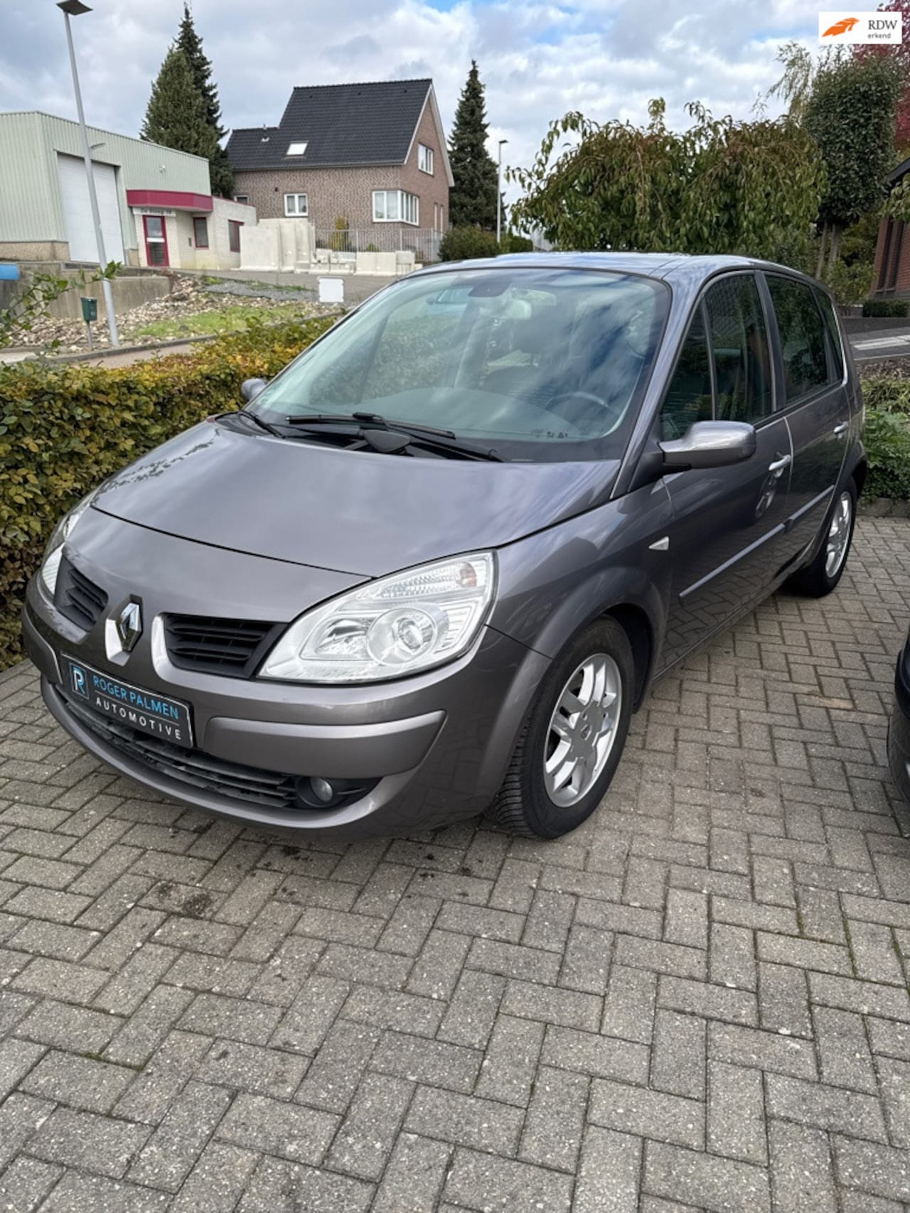 Renault Scénic - 2.0-16V Tech Line 2.0-16V Tech Line - AutoWereld.nl