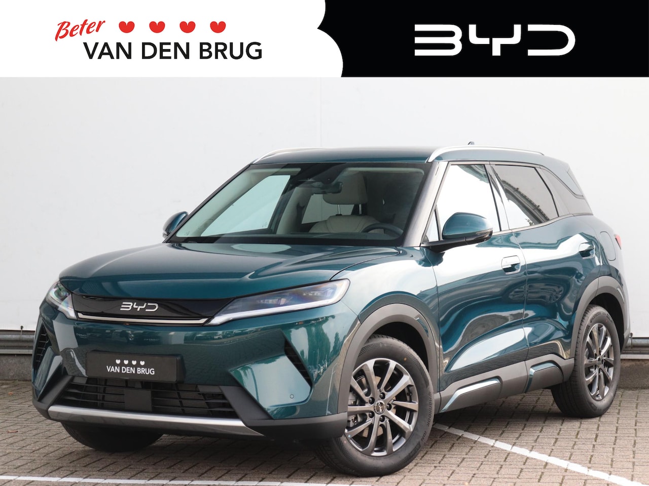 BYD Atto 2 - 1.5 DM-i Boost | Zwart interieur | 90km elektrisch | 360° camera | Panoramadak | Leder | A - AutoWereld.nl