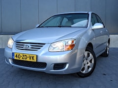 Kia Cerato - 1.6 CVVT X-tra | Airco | Trekhaak | 5 deurs | Onderhoudsboekjes | NAP |