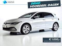 Volkswagen Golf - 1.0 TSI Life WINTERPACK NAVI LED CAMERA