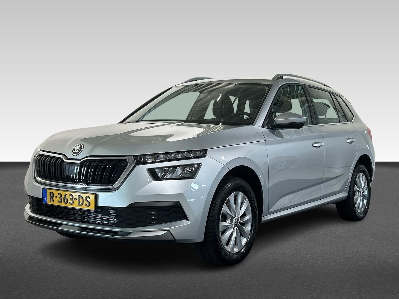 Skoda Kamiq - 1.0 TSI Ambition | Airco | DAB ontvanger | Dakrails - AutoWereld.nl